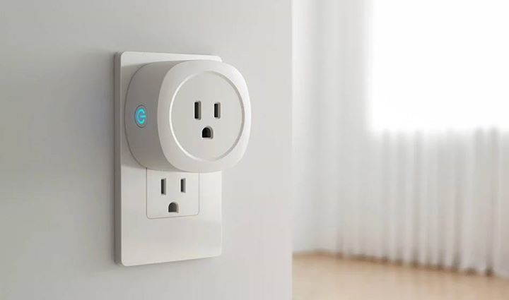 Do you want to control remotely the connected devices? choose us!! Koogeek Smart Plug works with Amazon Alexa and the Google Assistant, helps you control your home easily.