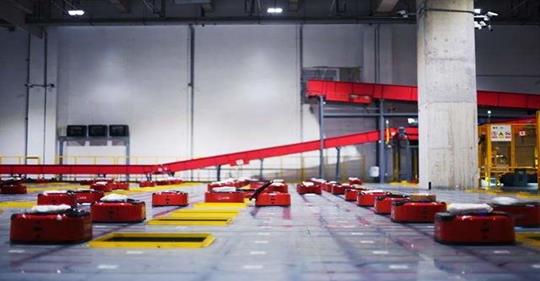 The world's first humanless warehouse is run only by robots and is a model for the future