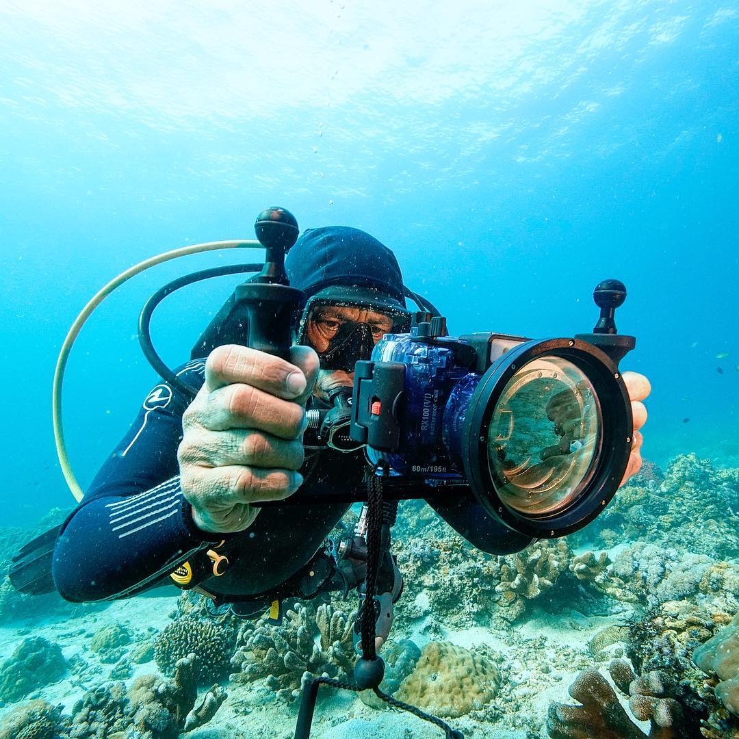 Underwater camera housing for Sony RX100 VI from SeaFrogs.com.hk Meikon.hk 