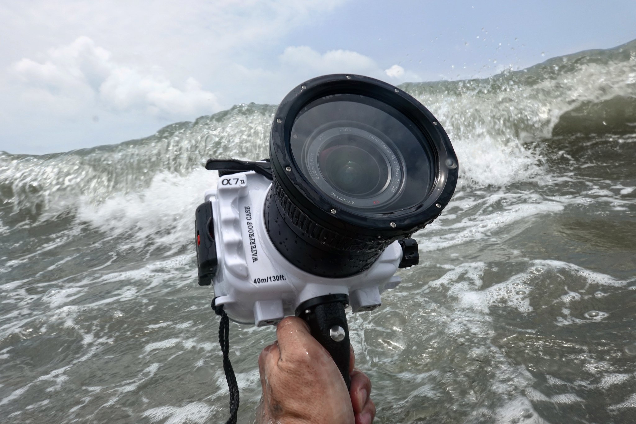 Underwater housing for Sony A7ii/A7sii/A7rii series NG + zoom gear for Sony FE16-35mm f/4 lens.