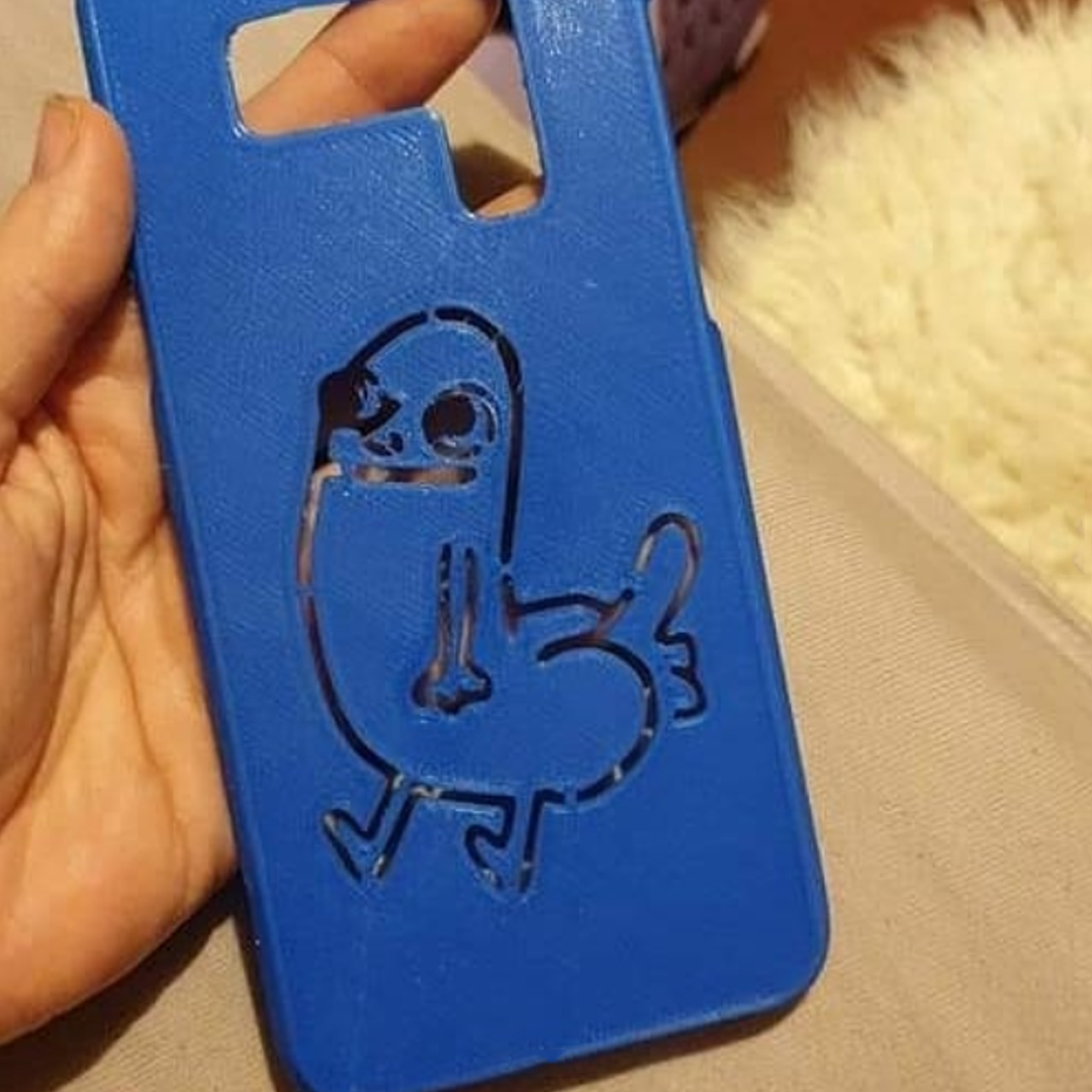 Anycubic needs to replace a new phone cover😂😂 Source of the image from autumnia1901 on Instagram😂😂