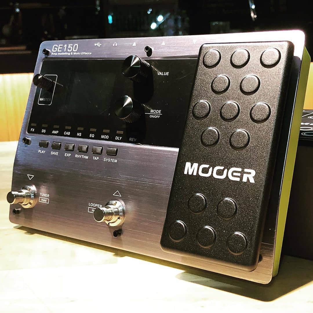 MOOER GE150 Official Facebook Group is live now! Be sure to join to talk about tones, IRs, and all the tips and tricks for getting the most out of your GE150! www.tomtop.com #mooeraudio #ge150 #guitar #pedals #effects #micropedal #multieffects... Picture by @state_music