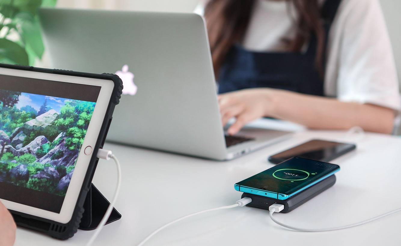 Stay Charged | Our PowerMount wireless charger power bank is capable to charge 3 devices at the same time. Share power with your friends. 