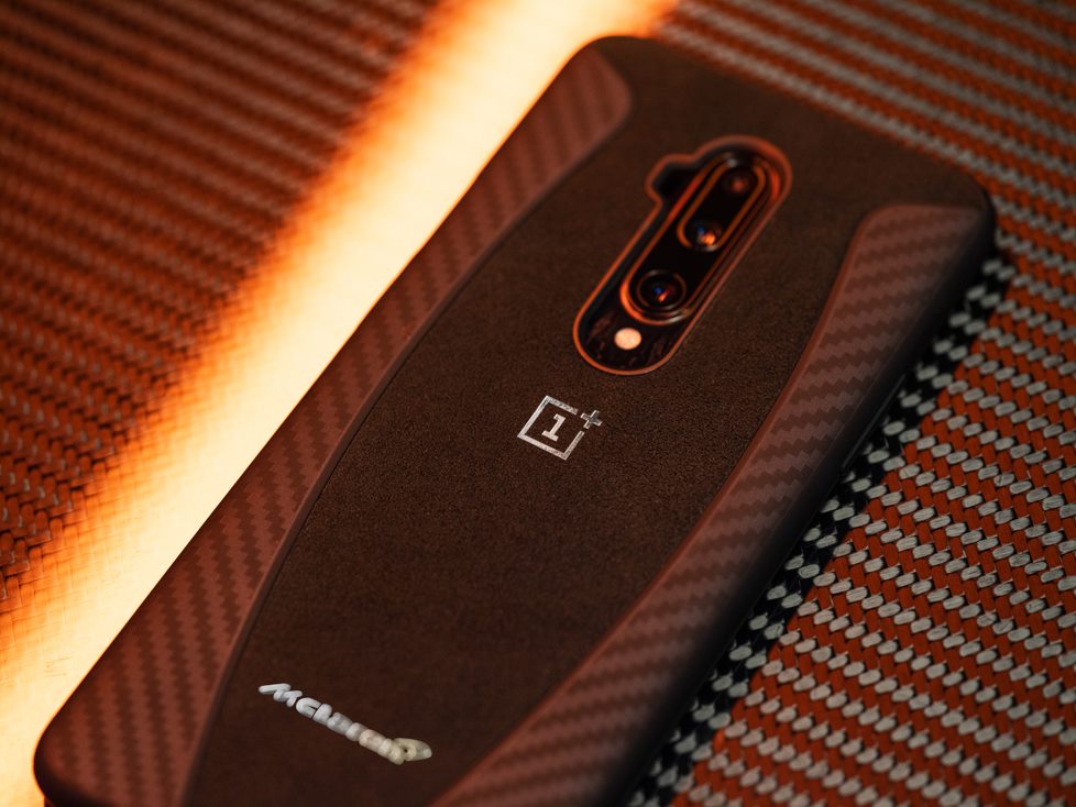 Can't wait to take the #OnePlus7TPro McLaren Edition for a spin? 🏎️💨 Did you know that its protective case features the same high-end material found on a McLaren steering wheel? Learn more about its advanced design and materials....