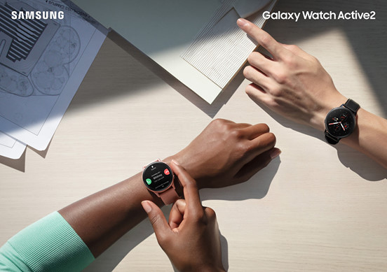 【#GalaxyWatchActive2 LTE版金色壓軸登場！】 全新Galaxy Watch Active2 LTE版採用316L不鏽鋼物料兼有三款顏色揀，仲可以隨意換運動或皮革錶帶，全面配襯出不同個性嘅你。無論跑步、返工定拍拖，唔使帶手機喺身就可以收發Whatsapp、聽Spotify同玩Facebook，超方便！ Galaxy Watch Active2 焦點功能：...