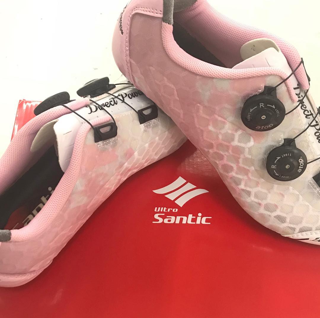 Pinky Carbon Road Shoes by Santic, Customized ONLY.