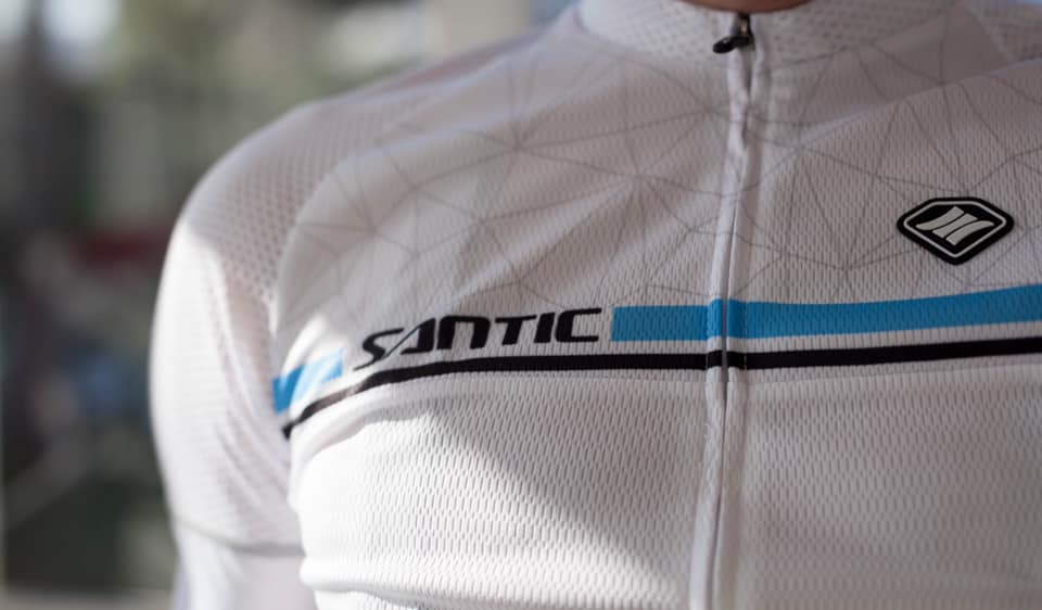 Have you got any doubts to pick up cycling kits? We have all the answers you want to ask.