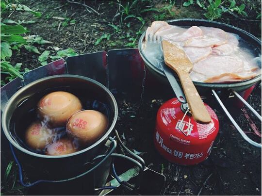 Eggs and meat, which one do you like?