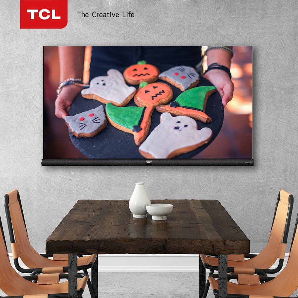 Trick-or-Treat! Halloween is just around the corner 👻. Want to get creative with your Trick-or-Treat goodie bags this year? Find the best Halloween recipes on YouTube and stream on your TCL TV to get prepared!