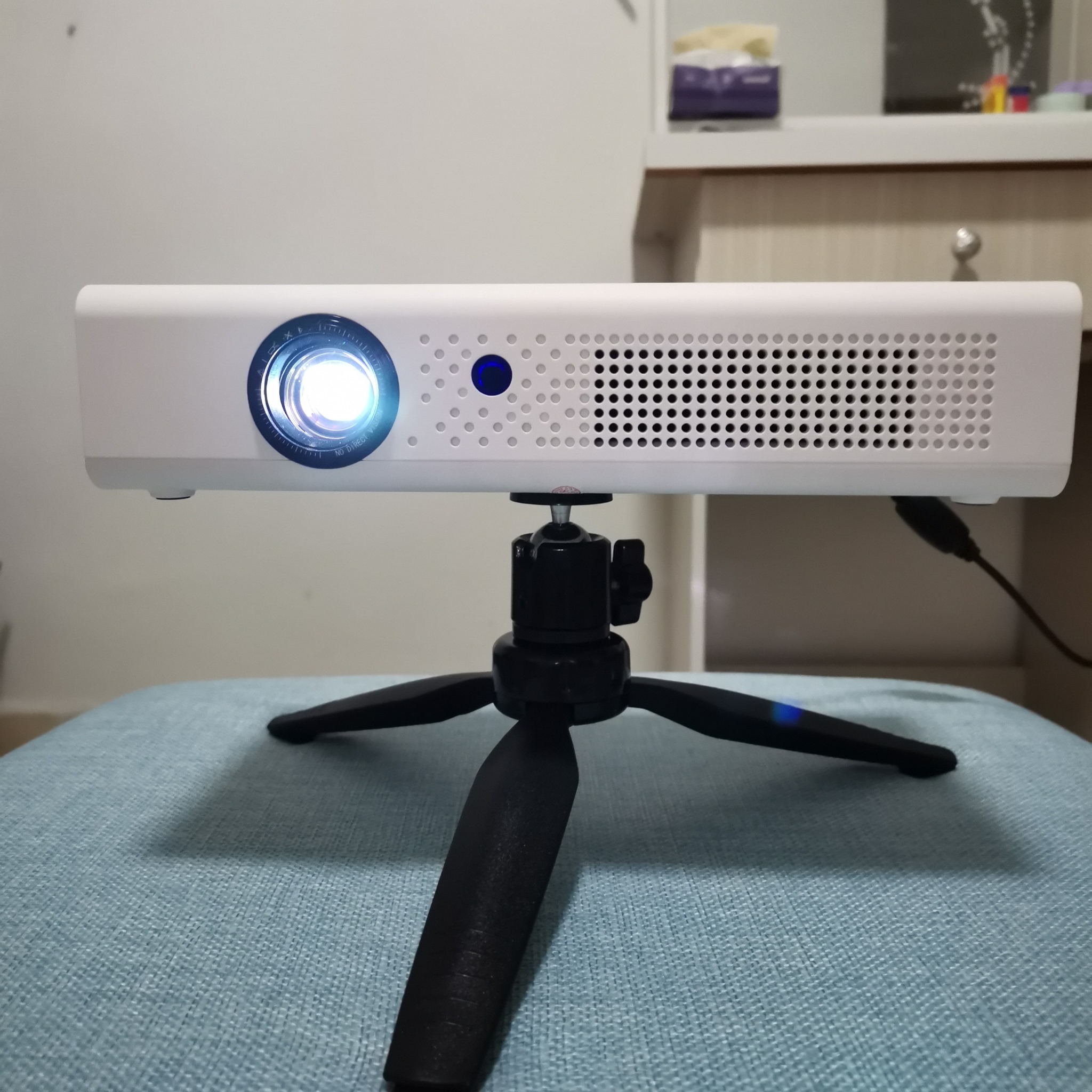 TOUMEI #V6 3D Smart Projector, awesome, In order to protect your eyes, it is recommended not to watch movies in a dark environment for a long time, it is best to watch movies in a light environment, because the brightness of our projector is really too bright☺️☺️☺️☺️☺️☺️