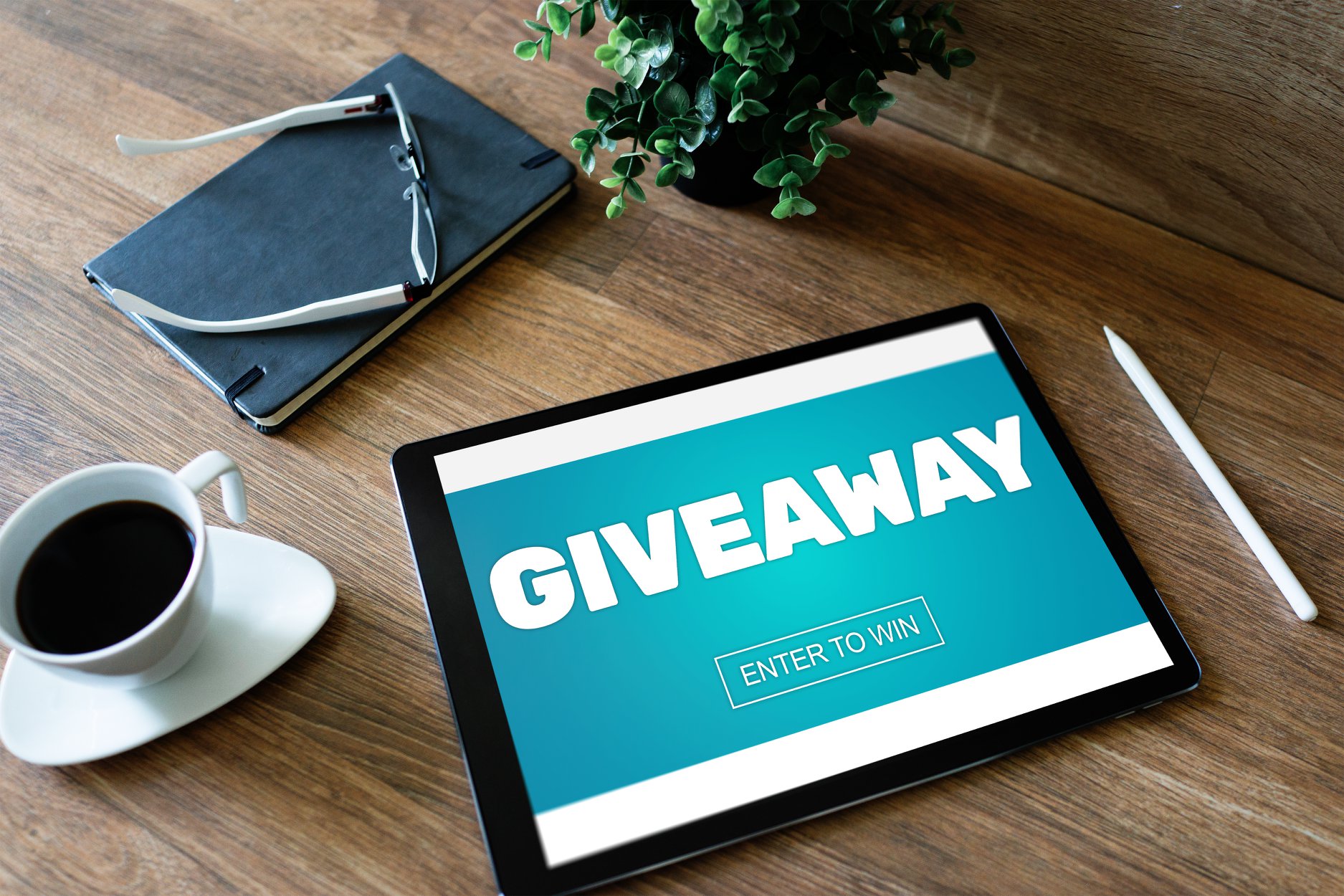 #Giveaway #August We've heard your voices! 👂Our newest tablet P20HD is finally here!🙌 With the release of the new product, we are also launching a giveaway for our fans. Before you try your utmost to receive our present, can you whisper to me which movie you are going to watch on our new Tablet P20HD?👻... Prize: Teclast P20HD x1 🎁 Rules: