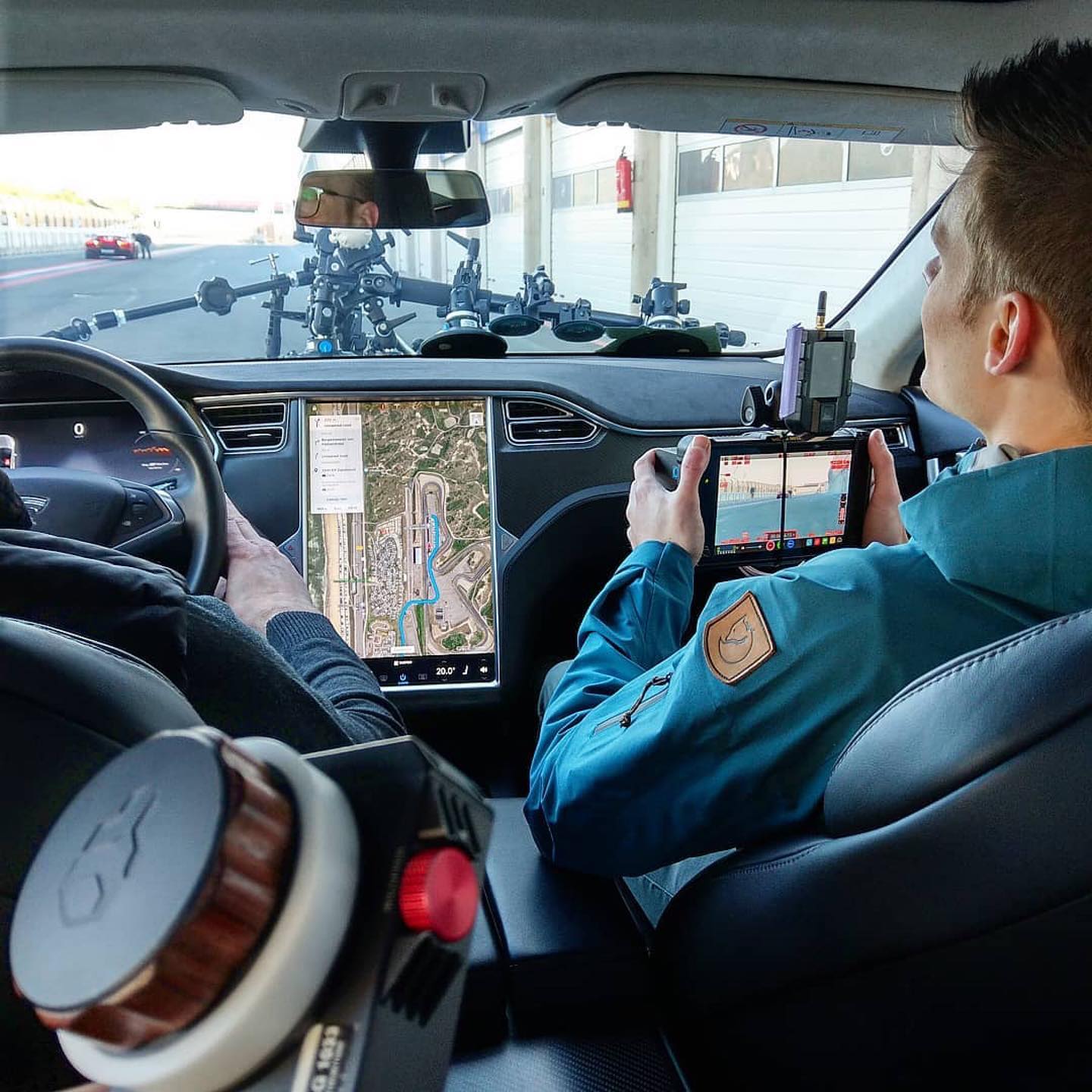 Pulling focus with the Nucleus-M inside a Tesla P100D going 0-100 in the pit lane  of Circuit Park Zandvoort. What a day it was!Thanks @robbert_alblas having me on set!