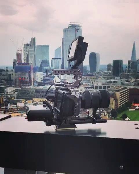 What a view 🎥! The Tilta BMPCC4K cage is completely modular, order the parts you need to complete the rig that fits your needs! Order now at www.tilta.com and play with the new camera cage builder interface! Don’t forget to check out this product and more at our July 5th event at the Tilta Burbank HQ!