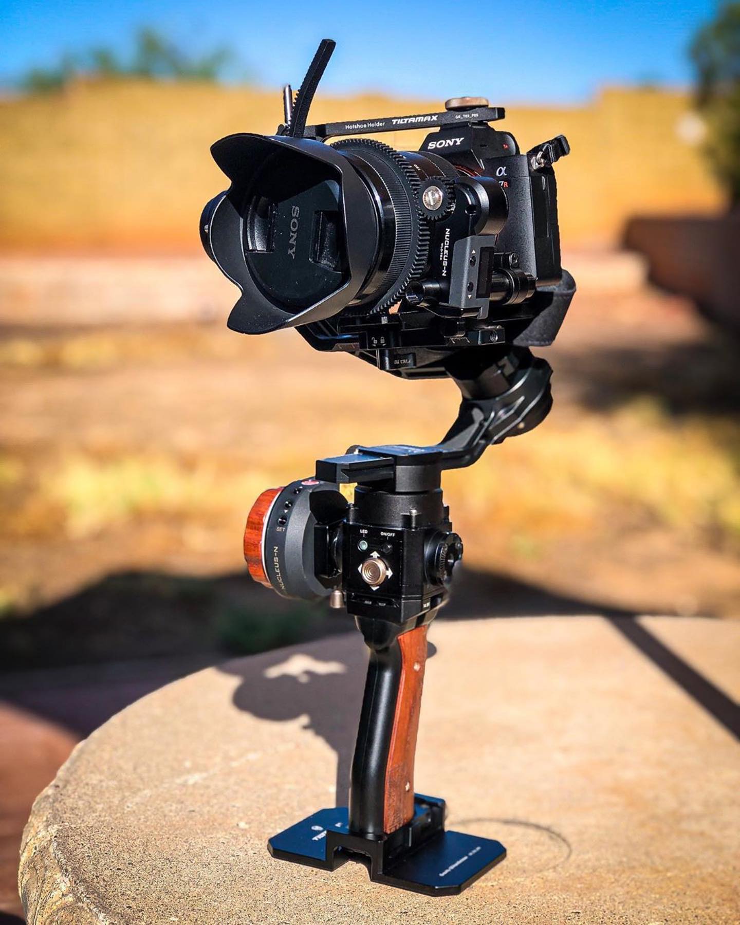 Got that buttery smooth setup going on. @tiltamax kills it with their product quality! Can’t wait to do some test shots on this rig.