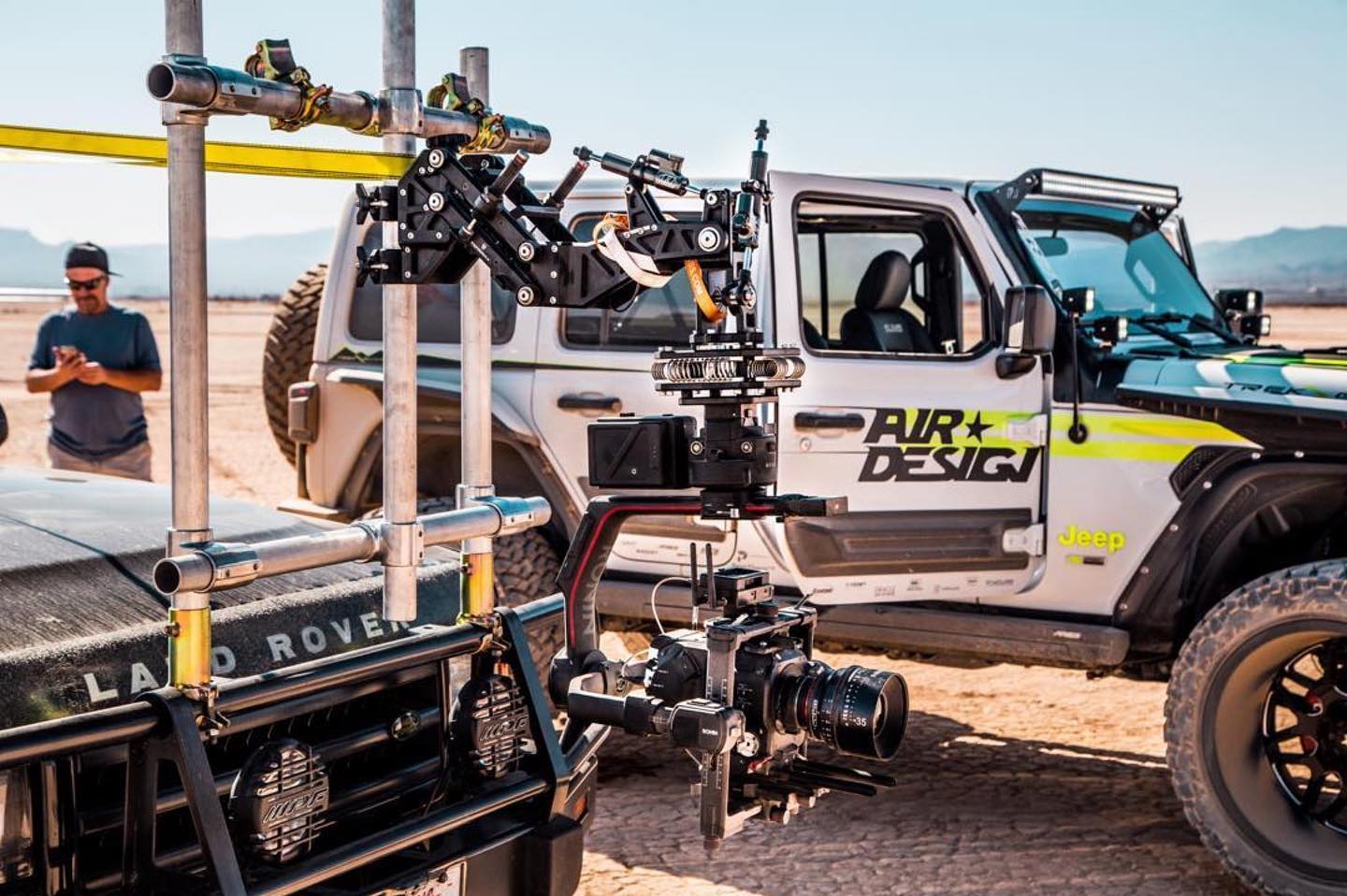 Shooting our desert chase car shots for the Jeep by Air Design at the end of the recent 2019 SEMA Las Vegas show with the Tilta Arm!