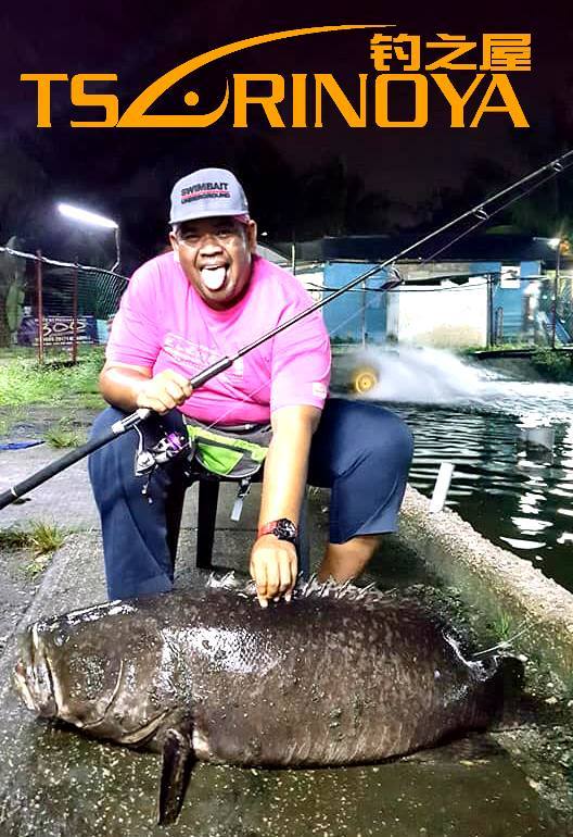 Setelah membuat cubaan untuk memecahkan Truniloya Nano sebelum ini gagal... Sales Manager Zenard Deric dengan bengis & marahnya menghantar pula Truniloya Falcon 5000. Material Falcon dengan bearing dan Main Gear yg lebih baek tentulah lebih2 sukar untuk dipecahkan. Rod: G Tech Jig Drive PE 4-6...