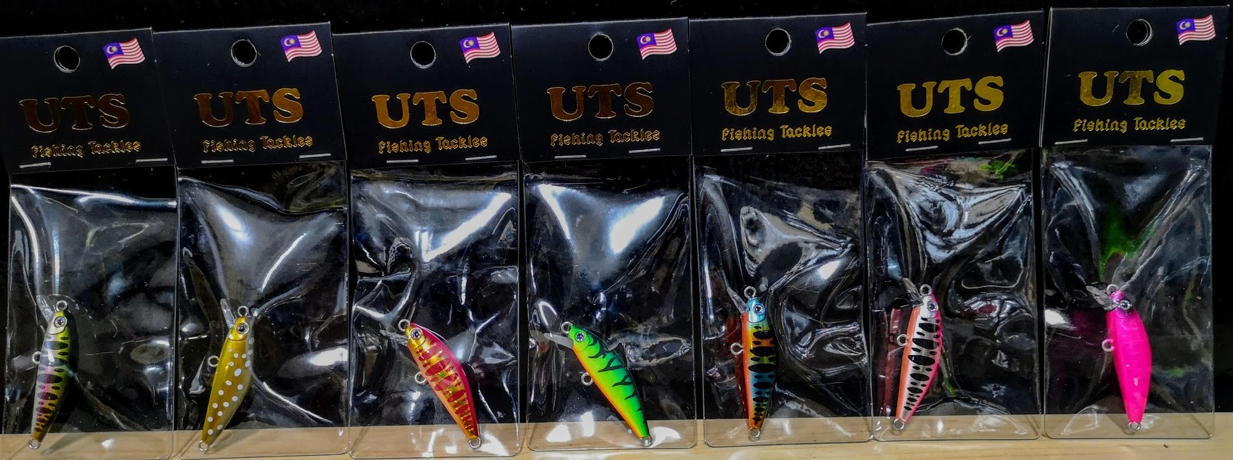 Resok Gula2 Uts Sinking Minnow 3.88cm/2.5G , stok tinggal 40% shj, lambat kena tinggal!!  Customer Price: RM12/pcs