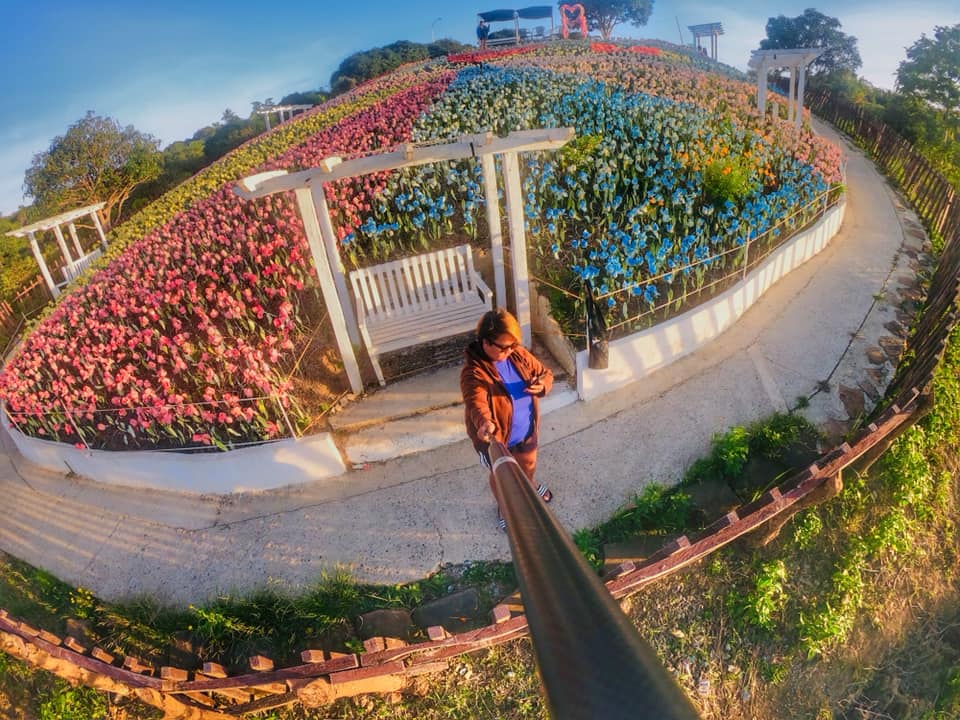 Different colors of 20 Thousand Glowing Flowers, Bohol using Telesin Extended Edition Pole. Credits Jame Castor #telesinph #telesinphilippines #telesindome #hero5 #gopro #teledventures