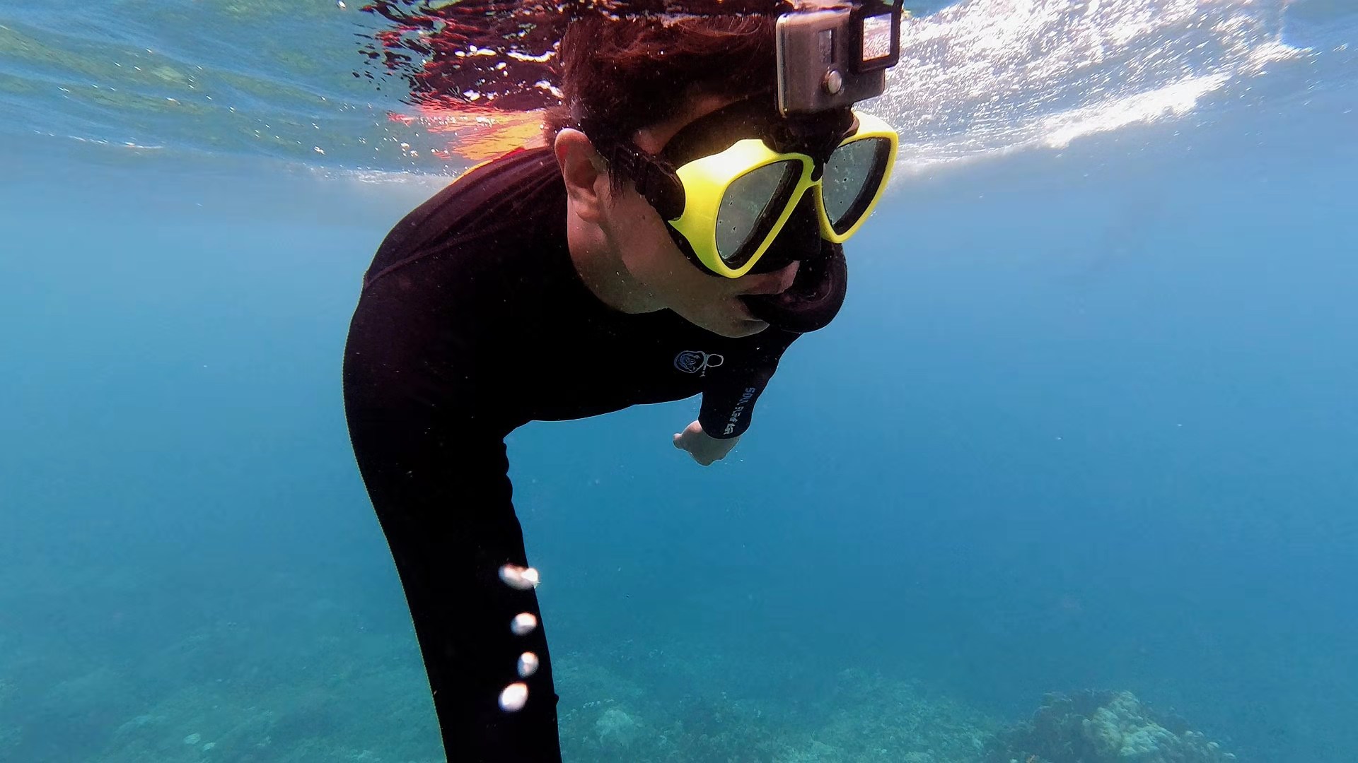 In search for a whole new different world— Rullet Baquing at Dive 7000, Mabini, Batangas on GPH and Telesin Snorkel Mask! Share us your memorable #teledventure moments at info@telesinphilippines.com for the opportunity to be featured and get a free voucher! Check our products here...