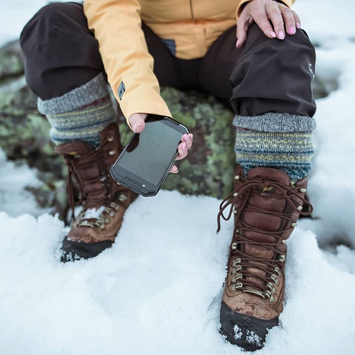 Built for extreme conditions. #AGMX2 can handle the cold like a boss. What