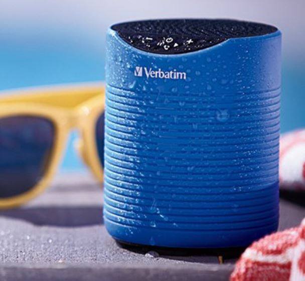 Some warm weather, a refreshing pool and some sunglasses – what more do you need! How about some tunes? Take your music outside with wireless Bluetooth® speakers! www.tomtop.com #TechnologyYouCanTrust...