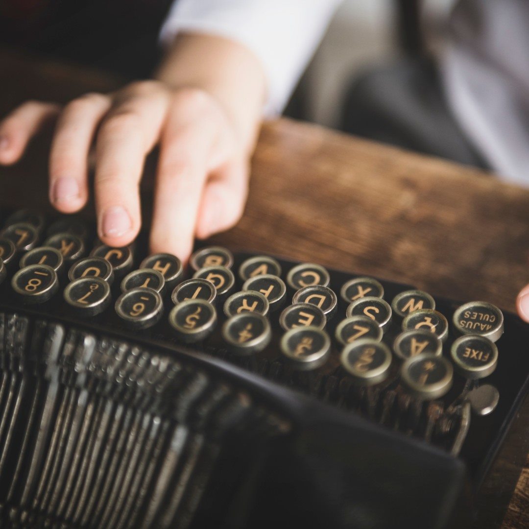 Did you know that the longest word that can be typed using one row of a standard QWERTY keyboard is "Typewriter"?