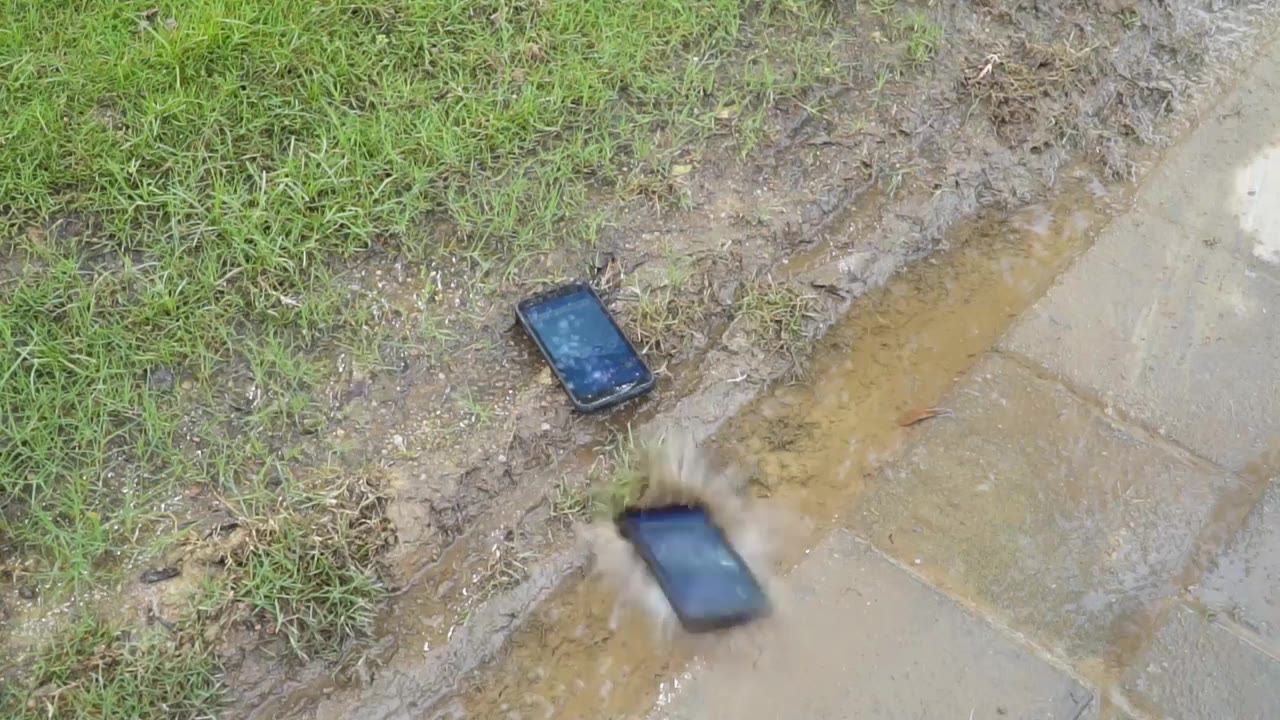 Offering the top level of protection against water damage😜😜 the #Blackview #BV5500Pro has no need for a waterproof pouch😎😎 It’s the phone that you can feel free to use in outdoor water environment😍😍 