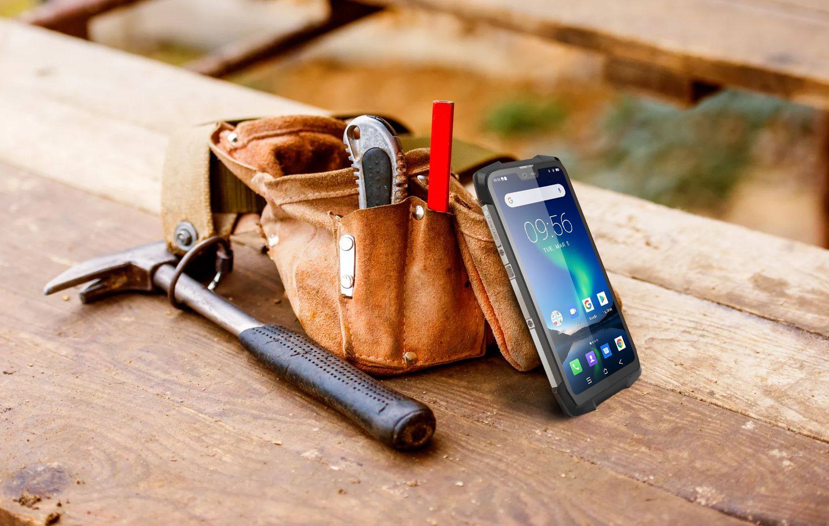 If you work in job sites with poor air quality, #Blackview #BV9700Pro rugged phone is a great choice for you thanks to its air quality detection and heart rate detection function😜