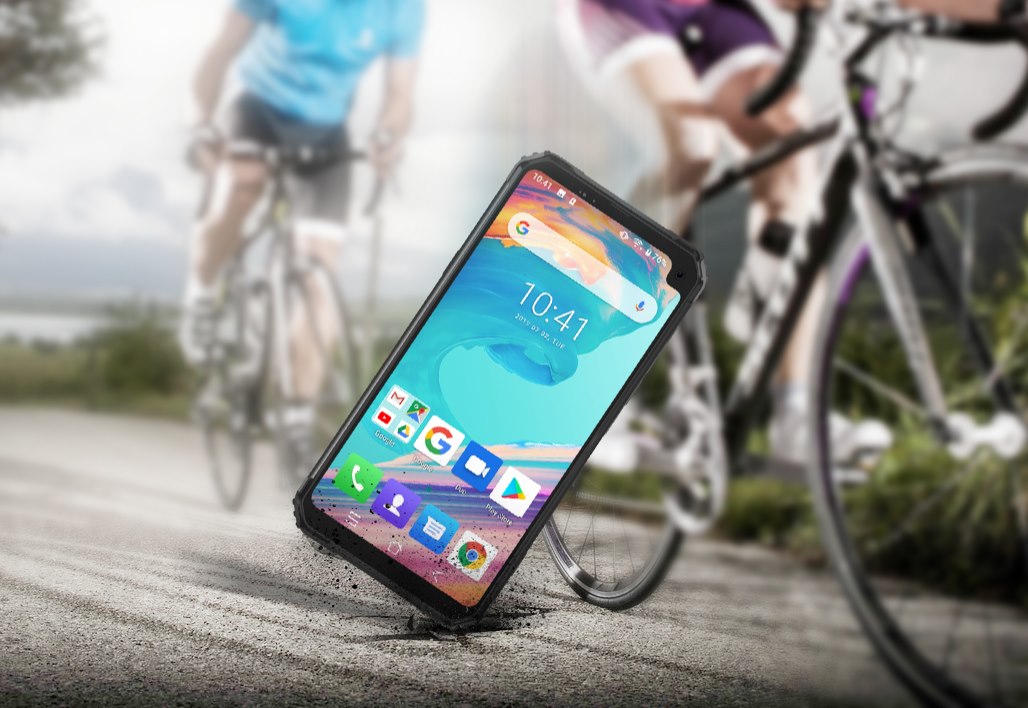 🌬🌬No matter what outdoor activities you're passionate about, #Blackview #BV6100 phone accompanies you all along. Drowning it, falling it on the ground - it continues to work for you.