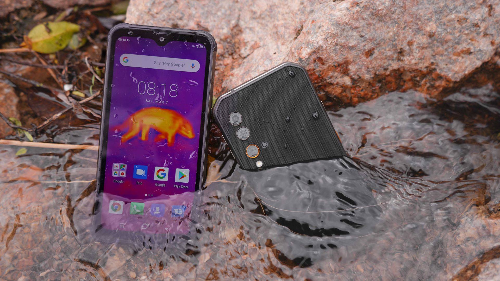 Owning a waterproof phone means that you can snap pictures by the pool or use the phone in the rain and not have to worry about damage.🏊🏄 #Blackview rugged phones stand up to the craziest use and wildest adventures.