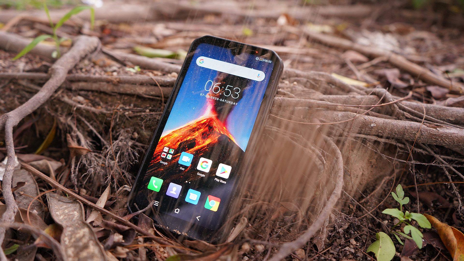 If you don’t want to spend hundreds of dollars on a phone that may shatter at any time, try #Blackview #BV9900, designed to be more robust than the average smartphone.😍😍