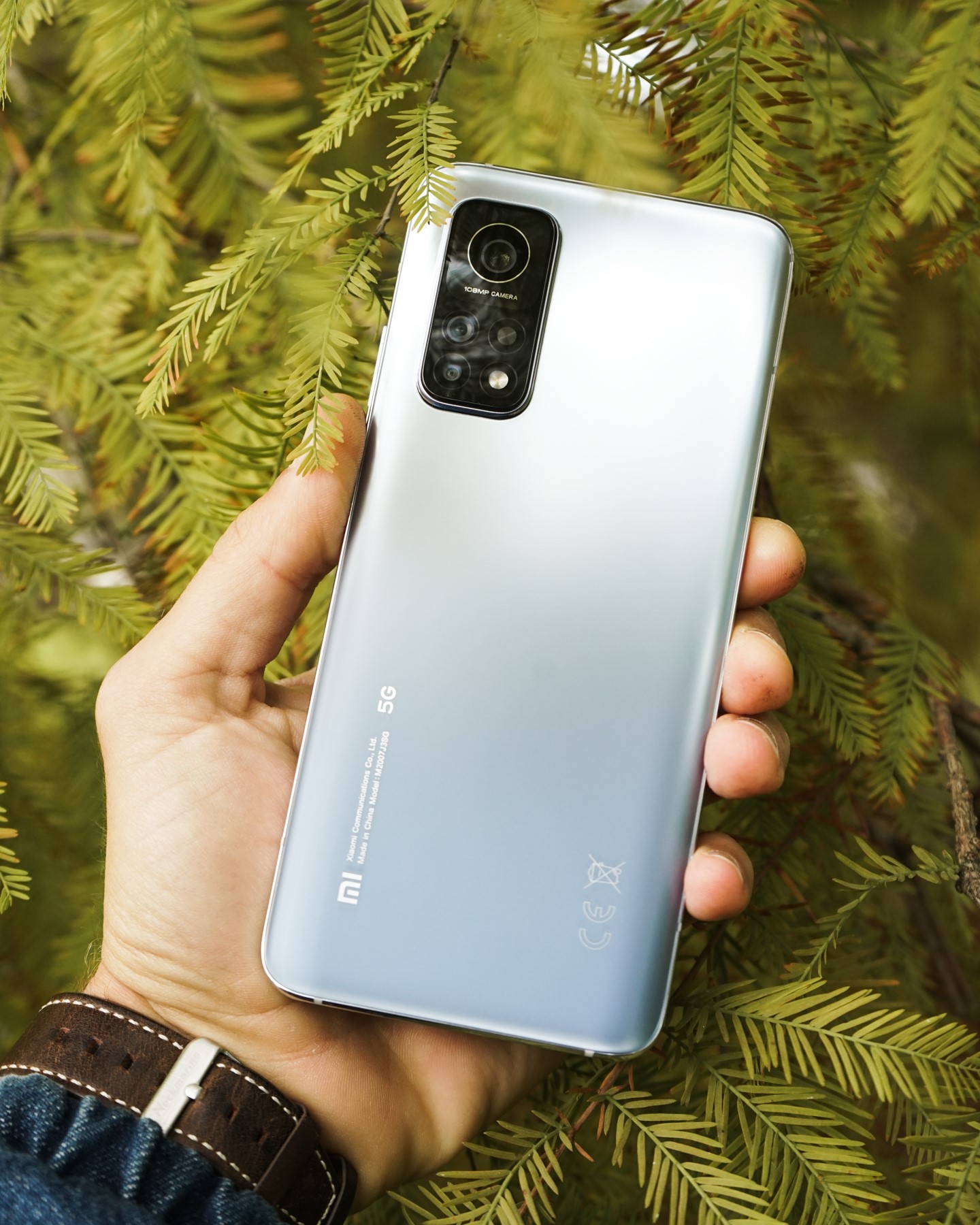 Each Lunar Silver #Mi10TPro uses unique AG technology on the glass back to provide a frosted matte texture. No glare. No fingerprints. All cool.