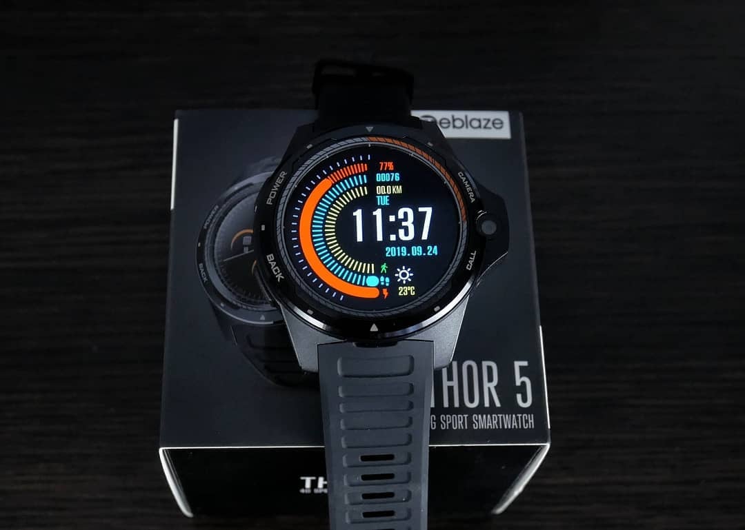 Zeblaze THOR 5 is a new Android smartwatch with 4G LTE SIM support, dual operating system, two chipsets, 8MP front camera, 2GB+8GB memory.😎😎😎