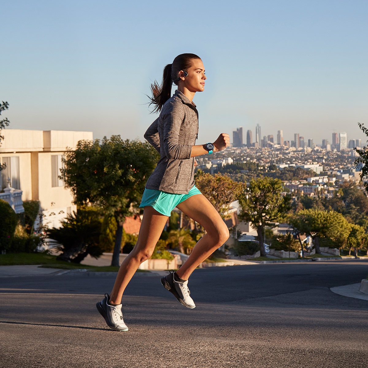 The seasons change, but the training remains. Happy Friday. Who’s excited to log some brisk miles? Learn more here: www.tomtop.com Get yours now and enjoy Garmin Protect 2-Year Extended Warranty. ... 🛒Garmin PH Brand Stores: www.tomtop.com