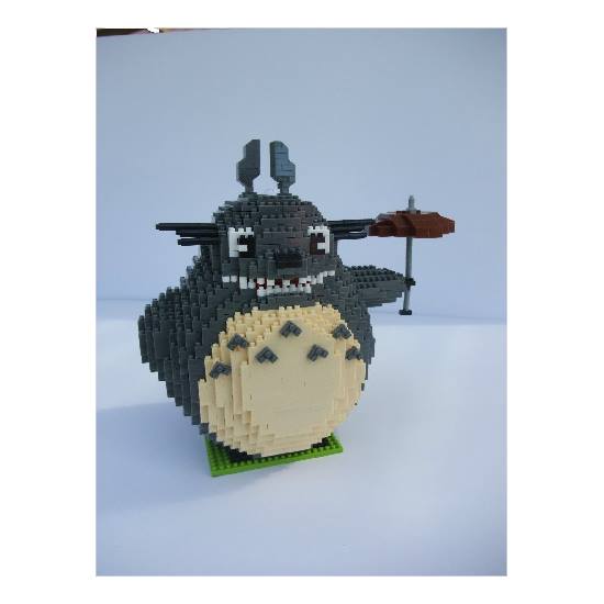 My Neighbor Totoro - get this giant set containing 1820 blocks now!