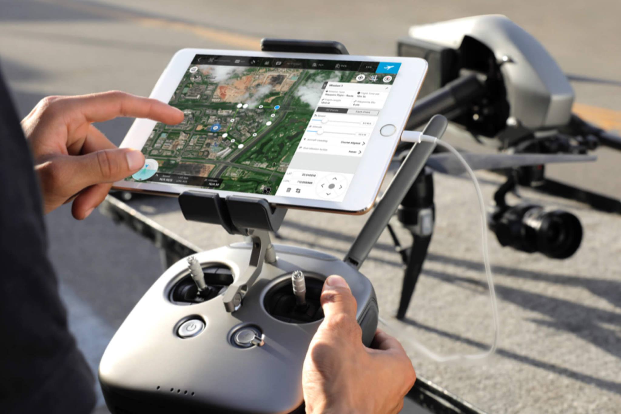 Take your drone operations to an iPad with the upgraded DJI Ground Station Pro. It now includes new fleet and data management features. 