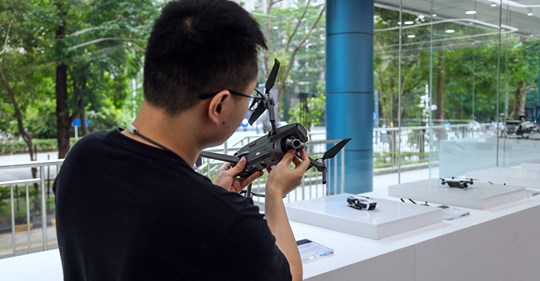 Have you always wonder how do we design our award-winning products at DJI? 