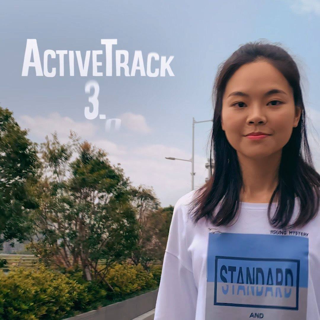 Keep your eyes on the action and let ActiveTrack 3.0 keep your shot framed. 