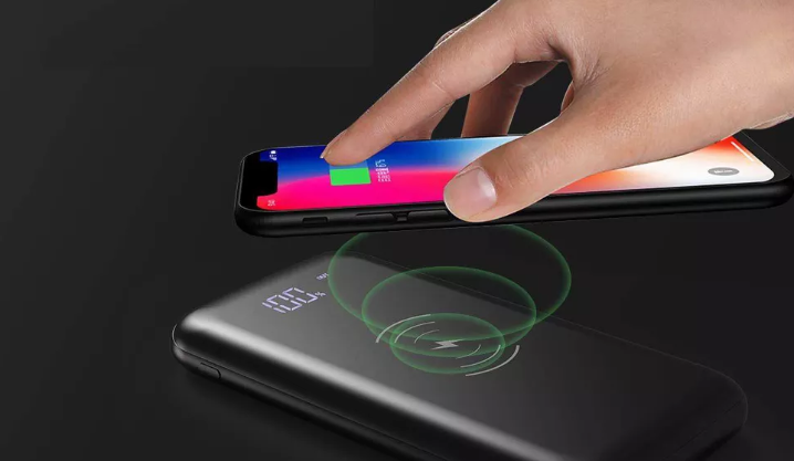 “When you travel, though, you'll still have to deal with power cords, right? Maybe not: For a limited time,  #Dodocool 10,000-mAh power bank with Qi wireless charging for $21.89 with promo code EBSSQ4IX. It normally runs $30.” Via CNET 👉www.tomtop.com