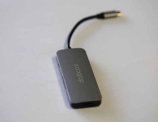 Do you have information stored in multiple places? Do you have a mobile device that needs to connect to multiple devices? If so, plz pick #Dodocool 7-in-1 Multifunction USB-C Hub. It can meet all you need.