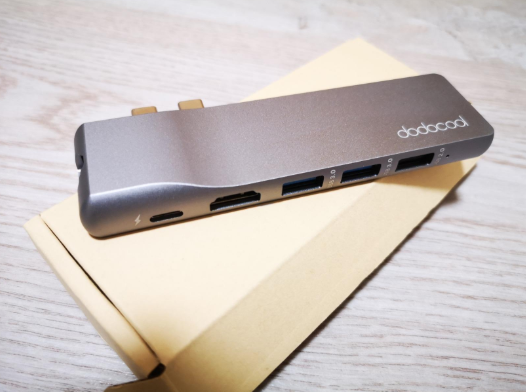 If you need more port on your Macbook, you can't miss #Dodocool Aluminum Alloy 8-in-2 Multiport Hub. It easily adds 8 ports to meet all you need.