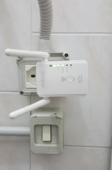 #Dodocool 3-in-1 N300 Mini Wireless Range Extender provides better Wi-Fi coverage range and higher speed, keeping wireless connections hassle-free and stable without interruption.