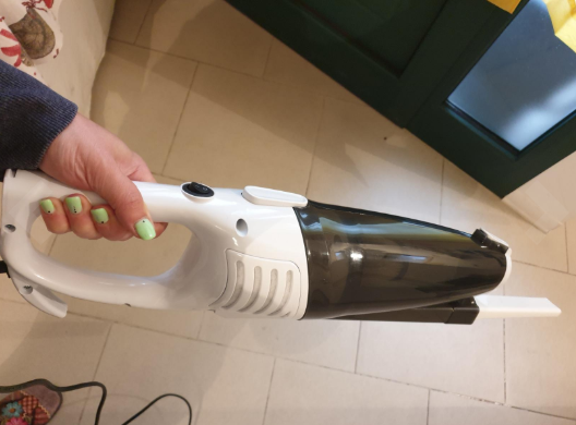 #Dodocool 2-in-1 design versatile Vacuum Cleaner can be used both as a stick vacuum cleaner and as a handheld vacuum cleaner. Easy to assemble and use.