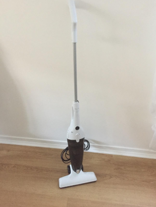 #Dodocool Vacuum Cleaner has a long handle, you can easily clean the floor without having to bend down. It can not only suck up liquids, dust, but it can also inhale firmly small dust.