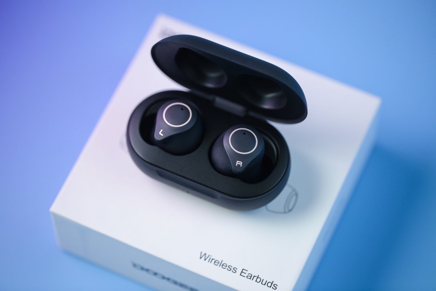 Doogee Dopods, true wireless Bluetooth earphones, offers a high-quality #Doogee #Dopods Doogee's latest wireless Bluetooth headset, it's easy to operate