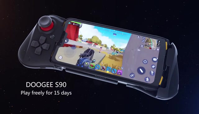 The gamepad of Doogee S90 clips neatly onto the back of the S90. In addition to the analogue stick, it also comes with a directional pad, as well as a pair of trigger buttons. This connects over Bluetooth and charges via a built-in MicroUSB port.