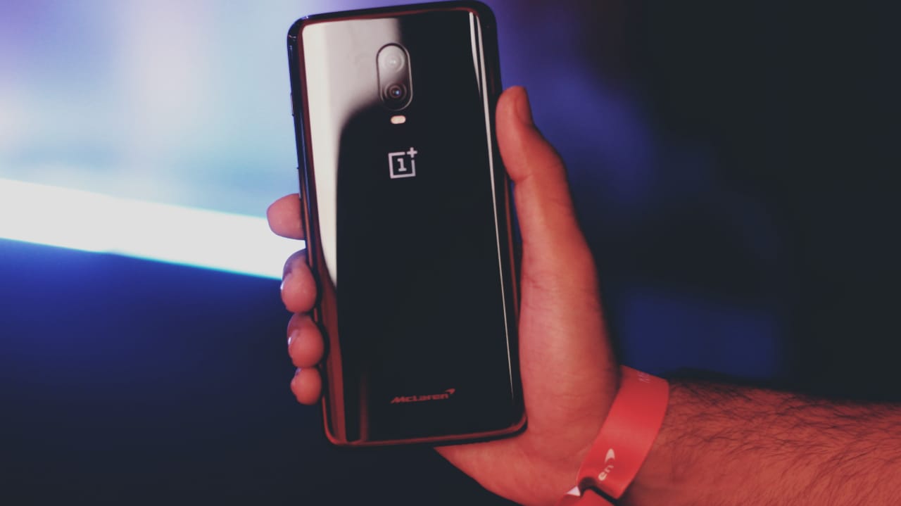 OnePlus 6T McLaren Edition 🔥😍