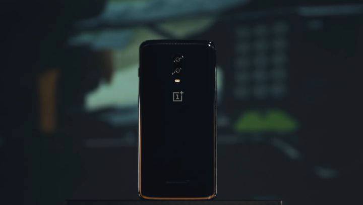 Oneplus 6T McLaren Edition - Salute to Speed Get $20 OnePlus voucher (coupon €/£/1000?)on Accessories