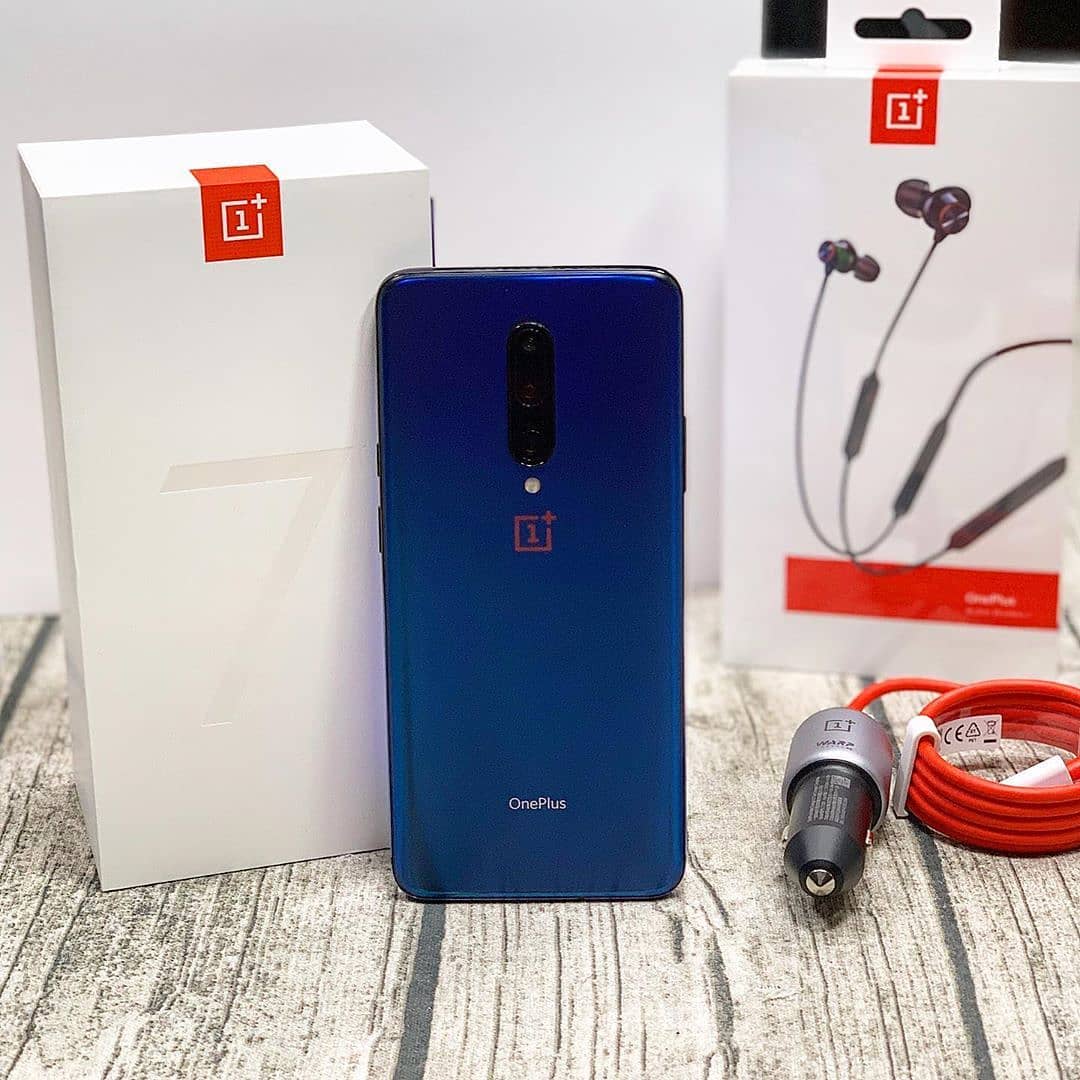 OnePlus 7 Pro and Wireless Bullets 2