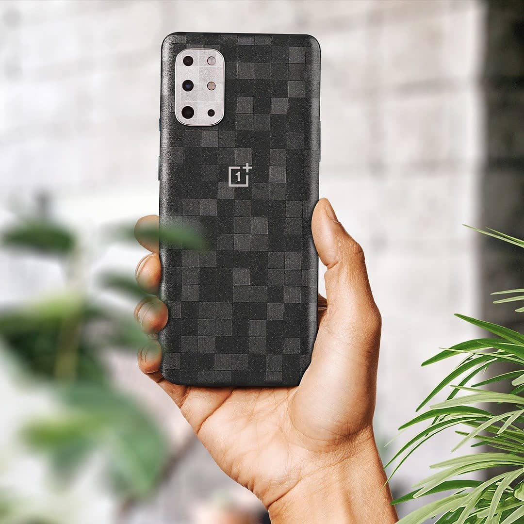 There's no better way to express yourself and truly make an Oneplus 8T your very own with Pixel Skins.